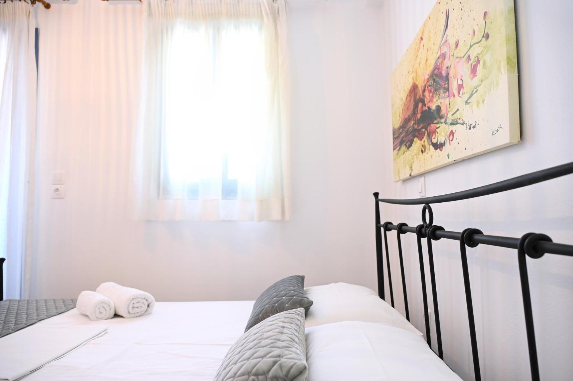 Oneiro Rooms Kythnos Kanala Exterior photo