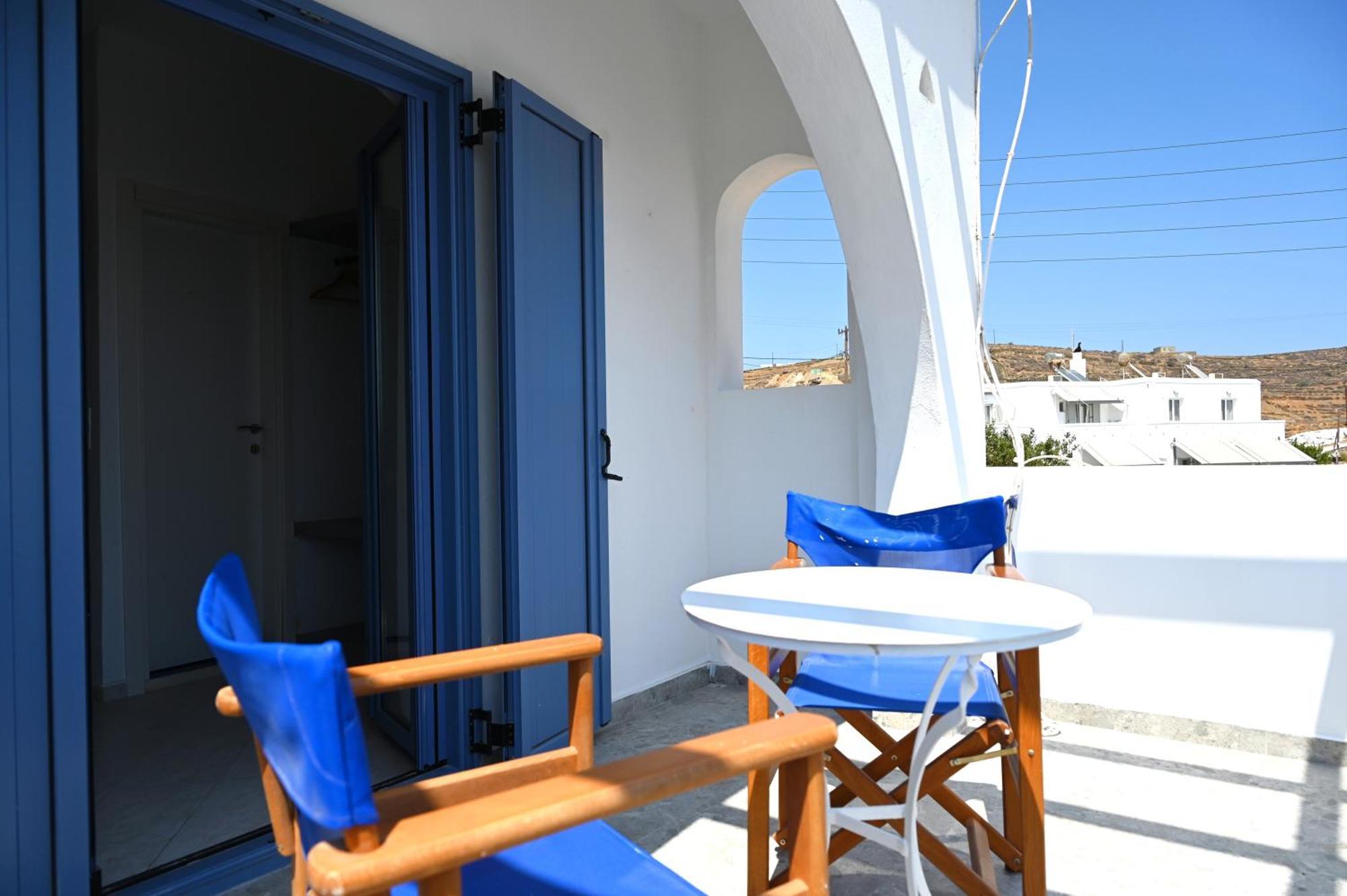 Oneiro Rooms Kythnos Kanala Exterior photo