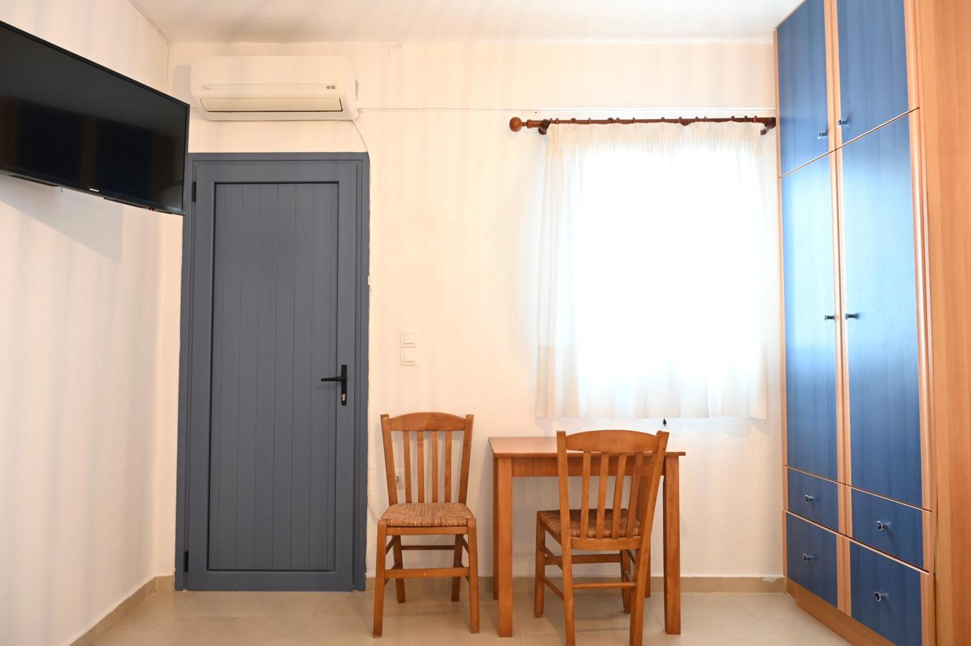 Oneiro Rooms Kythnos Kanala Exterior photo